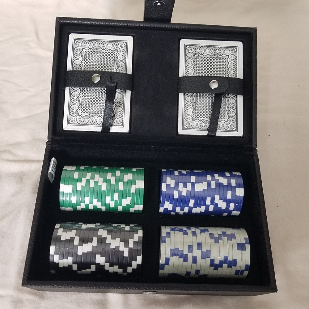 Poker Set Travel Case Black NWOT Faux Leather 2 Decks 4x20 white blue green